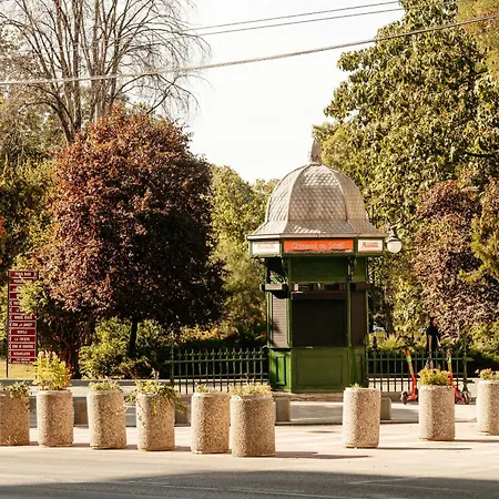 La Boheme - Old Town Vintage Apartment *