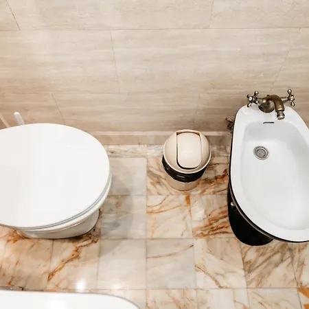 La Boheme - Old Town Vintage Apartment