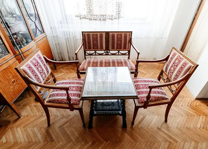 La Boheme - Old Town Vintage *