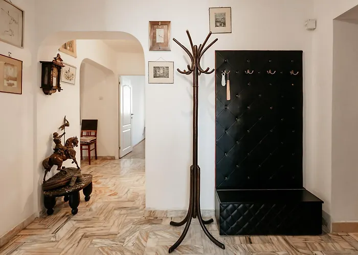 La Boheme - Old Town Vintage * بوخارست