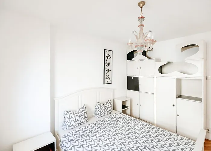 La Boheme - Old Town Vintage *